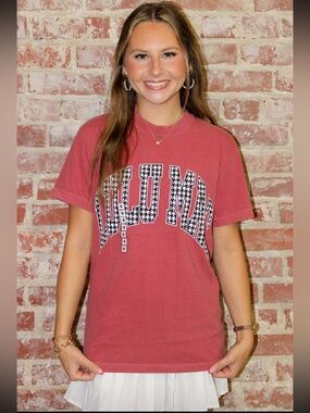 Lulu Mac Houndstooth Adult Crimson Comfort Colors Tee